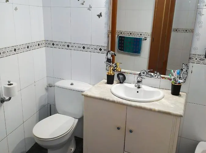 홈스테이 Privadas - - Bano Compartido Con Anfitriones